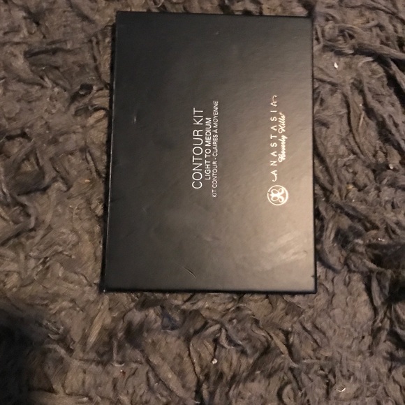 Authentic Anastasia Beverly Hills Contour Palette - Picture 4 of 8